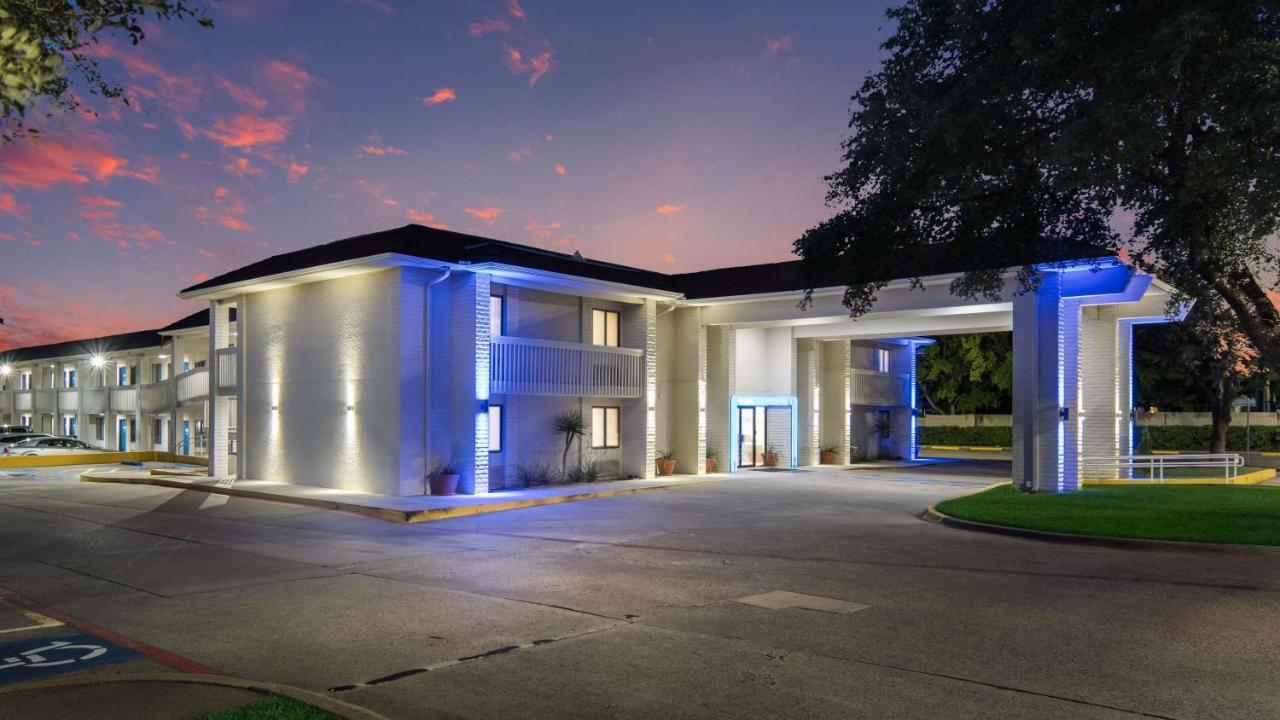 Motel 6-Addison, Tx - Dallas Luaran gambar