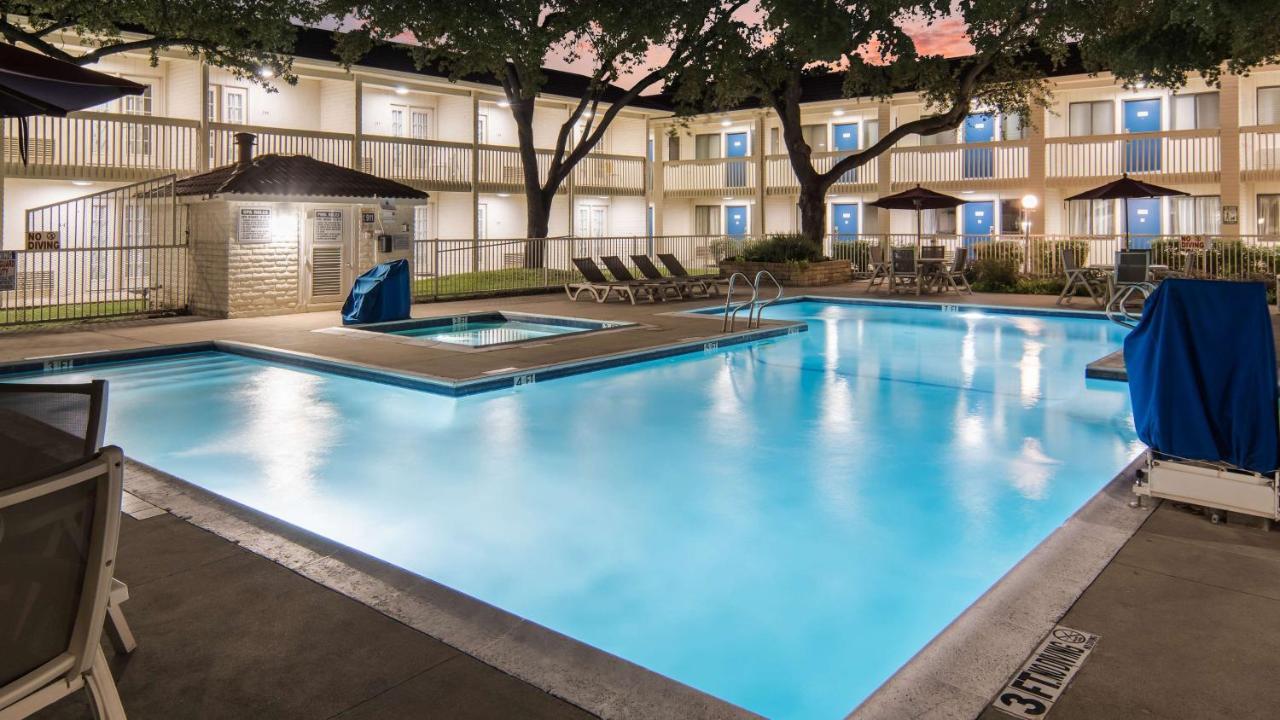 Motel 6-Addison, Tx - Dallas Luaran gambar
