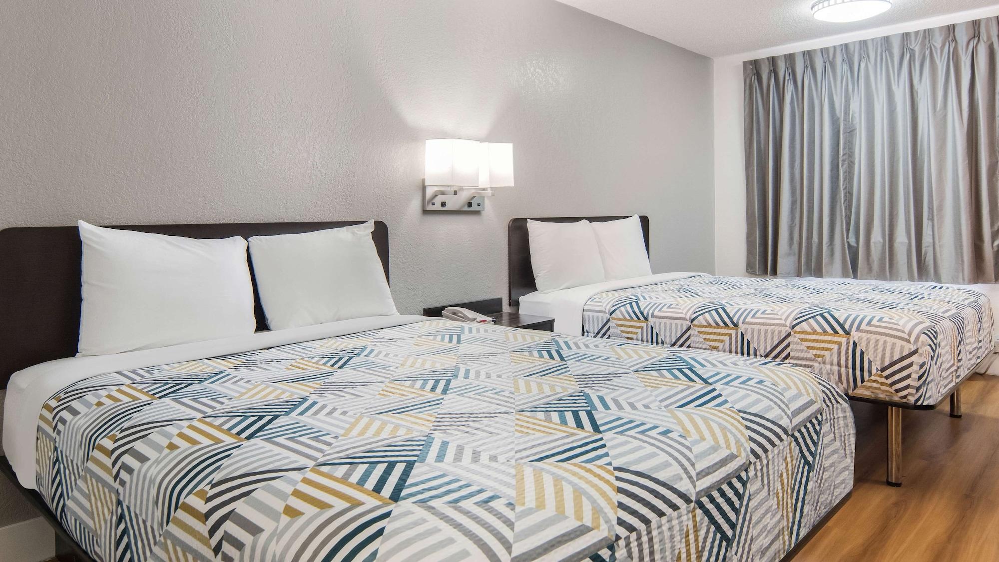 Motel 6-Addison, Tx - Dallas Luaran gambar