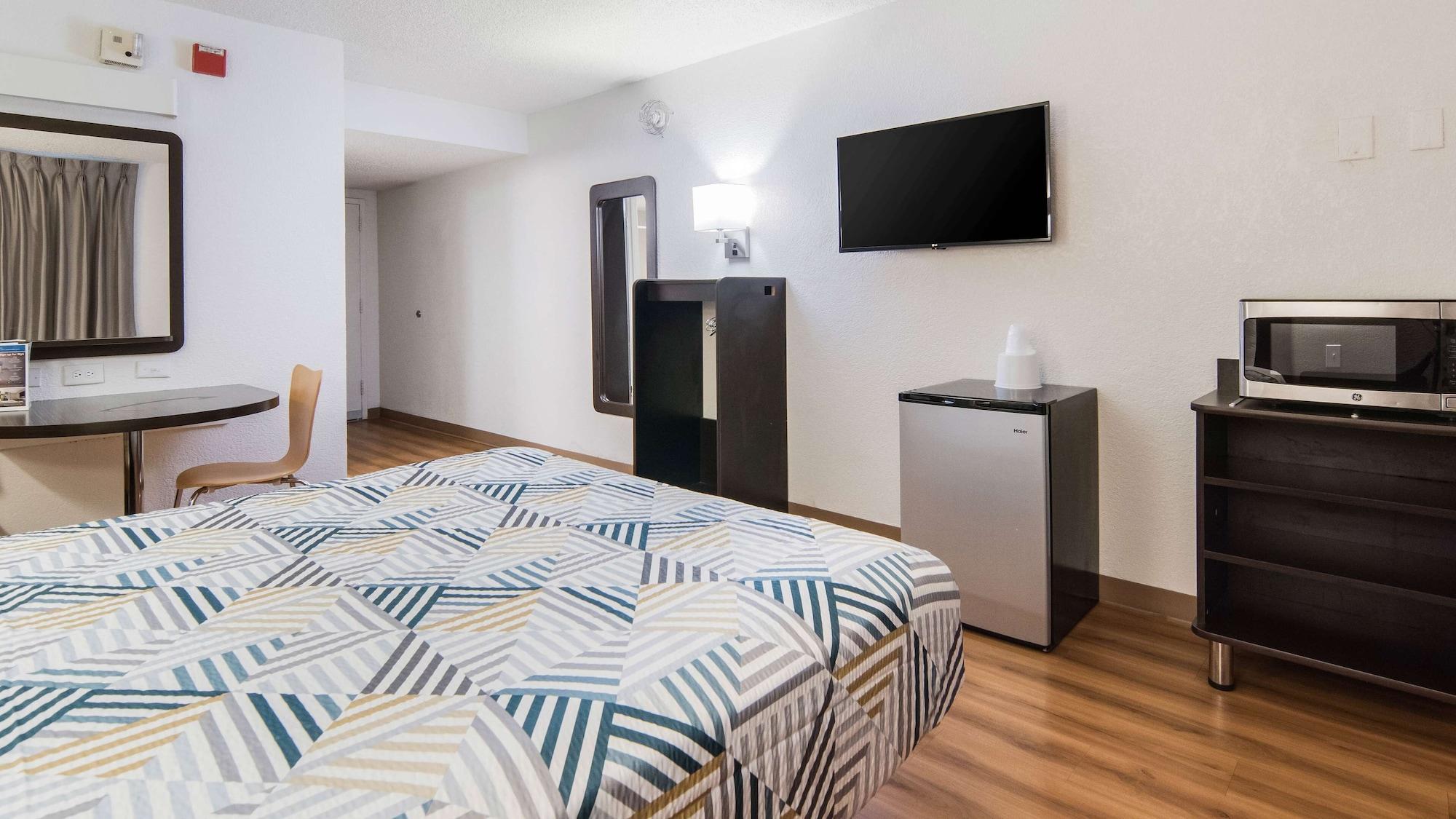 Motel 6-Addison, Tx - Dallas Luaran gambar