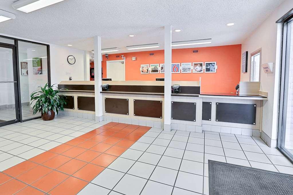 Motel 6-Addison, Tx - Dallas Dalaman gambar